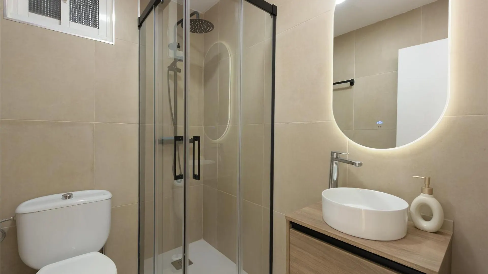 Sakura Marbella - Appartement En Front De Mer 0*,  スペイン